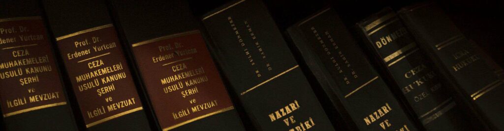 law image01 free img 1024x267.jpg